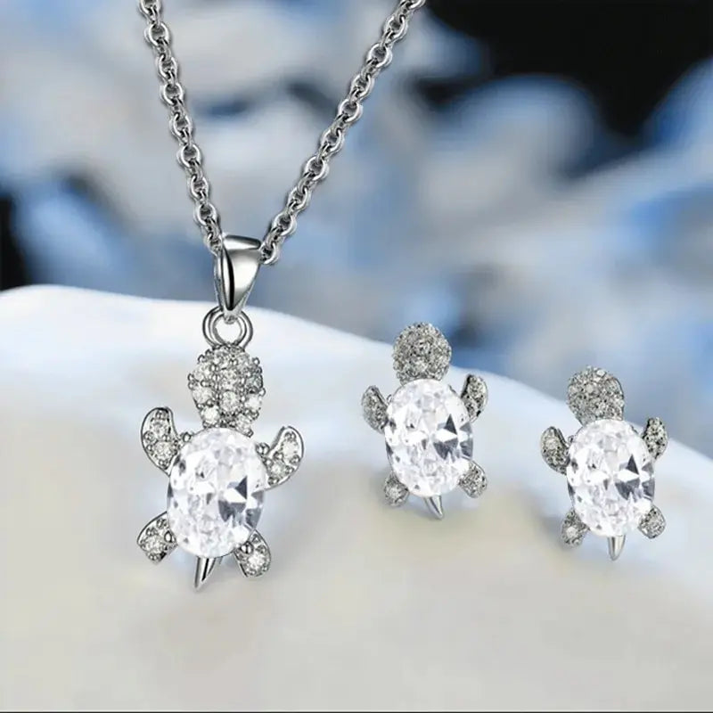 Silver-plated Necklace Earrings Set Ladies Light Luxury Fashion Style
